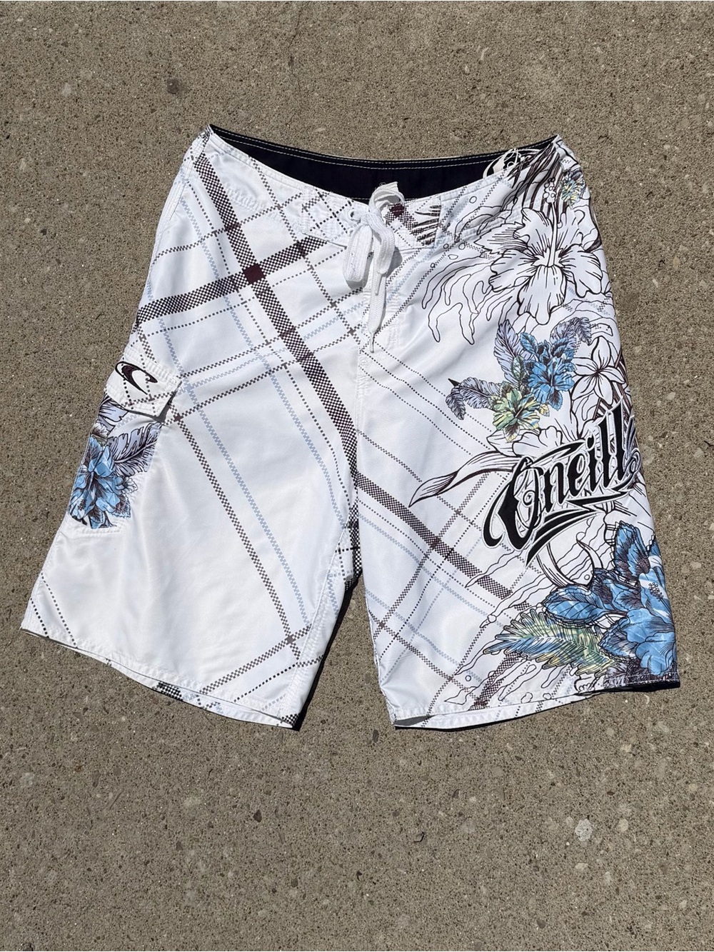 Y2K O’Neill tattoo flower boardshort